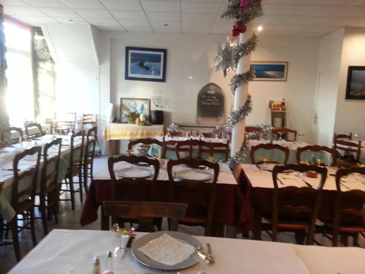 Entre Golfe Et Ocean Hotel Noyalo 3*,  France